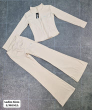 Load image into Gallery viewer, Tracksuit