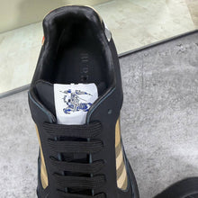 Load image into Gallery viewer, Shoes
