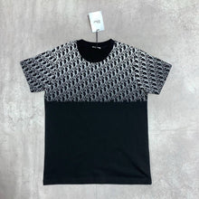 Load image into Gallery viewer, T-shirt