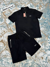 Load image into Gallery viewer, T-shirt