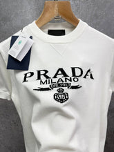 Load image into Gallery viewer, Tshirt