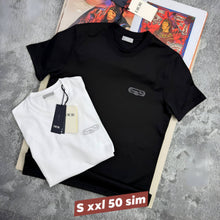 Load image into Gallery viewer, Tshirt