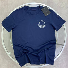 Load image into Gallery viewer, Tshirt