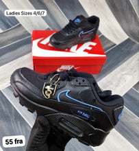 Load image into Gallery viewer, Shoes