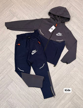 Load image into Gallery viewer, Tracksuit boy