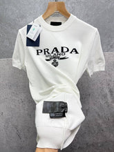 Load image into Gallery viewer, Tshirt