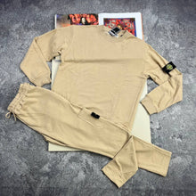 Load image into Gallery viewer, Tracksuit