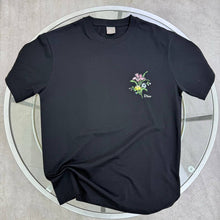 Load image into Gallery viewer, T-shirt