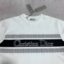 Load image into Gallery viewer, Tshirt