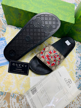 Load image into Gallery viewer, Slipper men