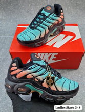 Load image into Gallery viewer, Shoes women