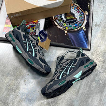 Load image into Gallery viewer, Shoes