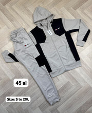 Load image into Gallery viewer, Tracksuit men