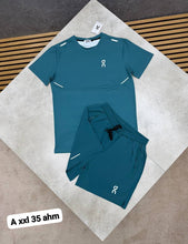 Load image into Gallery viewer, Tshirt