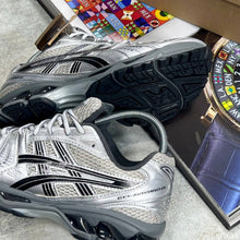 Load image into Gallery viewer, Shoes