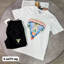 Load image into Gallery viewer, Tshirt