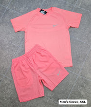 Load image into Gallery viewer, Tshirt
