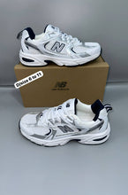 Load image into Gallery viewer, Shoes