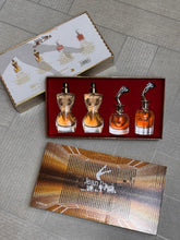 Load image into Gallery viewer, Perfume