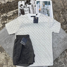 Load image into Gallery viewer, Tshirt