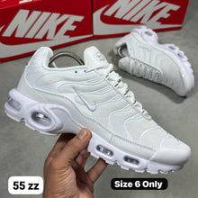 Load image into Gallery viewer, Shoes