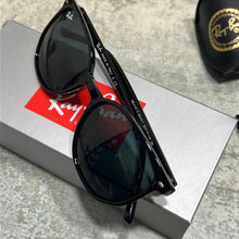 Load image into Gallery viewer, Sunglass