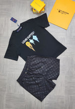 Load image into Gallery viewer, Tshirt