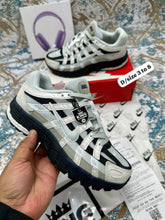Load image into Gallery viewer, Shoes