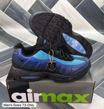Load image into Gallery viewer, Shoes