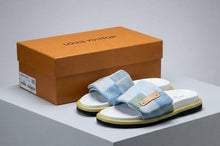 Load image into Gallery viewer, Slipper women