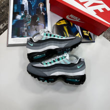 Load image into Gallery viewer, Shoes