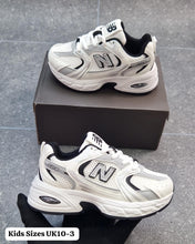 Load image into Gallery viewer, Shoes