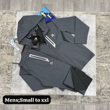 Load image into Gallery viewer, Tracksuit