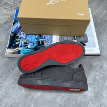 Load image into Gallery viewer, Shoes
