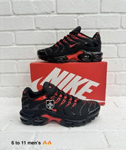 Load image into Gallery viewer, Shoes