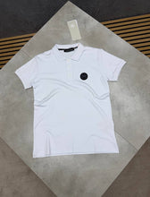Load image into Gallery viewer, T-shirt