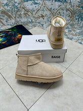 Load image into Gallery viewer, Shoes