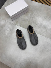 Load image into Gallery viewer, Slipper