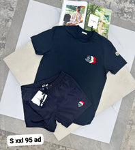 Load image into Gallery viewer, Tshirt