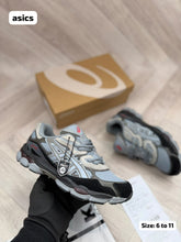 Load image into Gallery viewer, Shoes