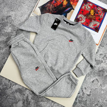 Load image into Gallery viewer, Tracksuit boy