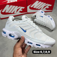 Load image into Gallery viewer, Shoes