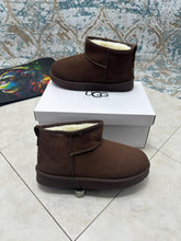 Load image into Gallery viewer, Shoes
