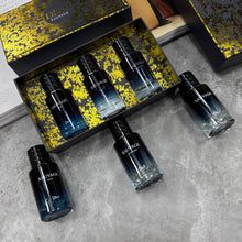Load image into Gallery viewer, Perfume