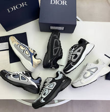 Load image into Gallery viewer, Shoes