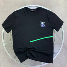 Load image into Gallery viewer, Tshirt