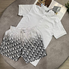 Load image into Gallery viewer, Tshirt