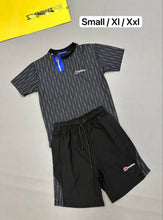 Load image into Gallery viewer, Tshirt