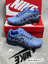 Load image into Gallery viewer, Shoes