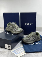 Load image into Gallery viewer, Shoes men
